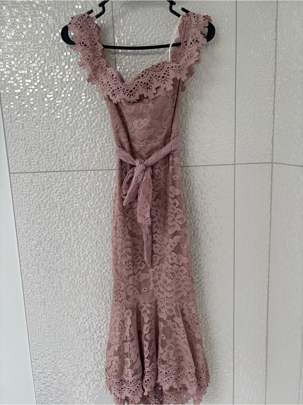 Scalloped Lace Maxi Dress with Waist Tie - Dusty Mauve